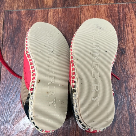 Burberry boys espadrilles - Picture 2 of 7